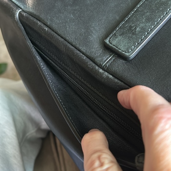 Tumi Leather Laptop Briefcase Beacon Hill Bag. Black Quality Leather. - Picture 14 of 16